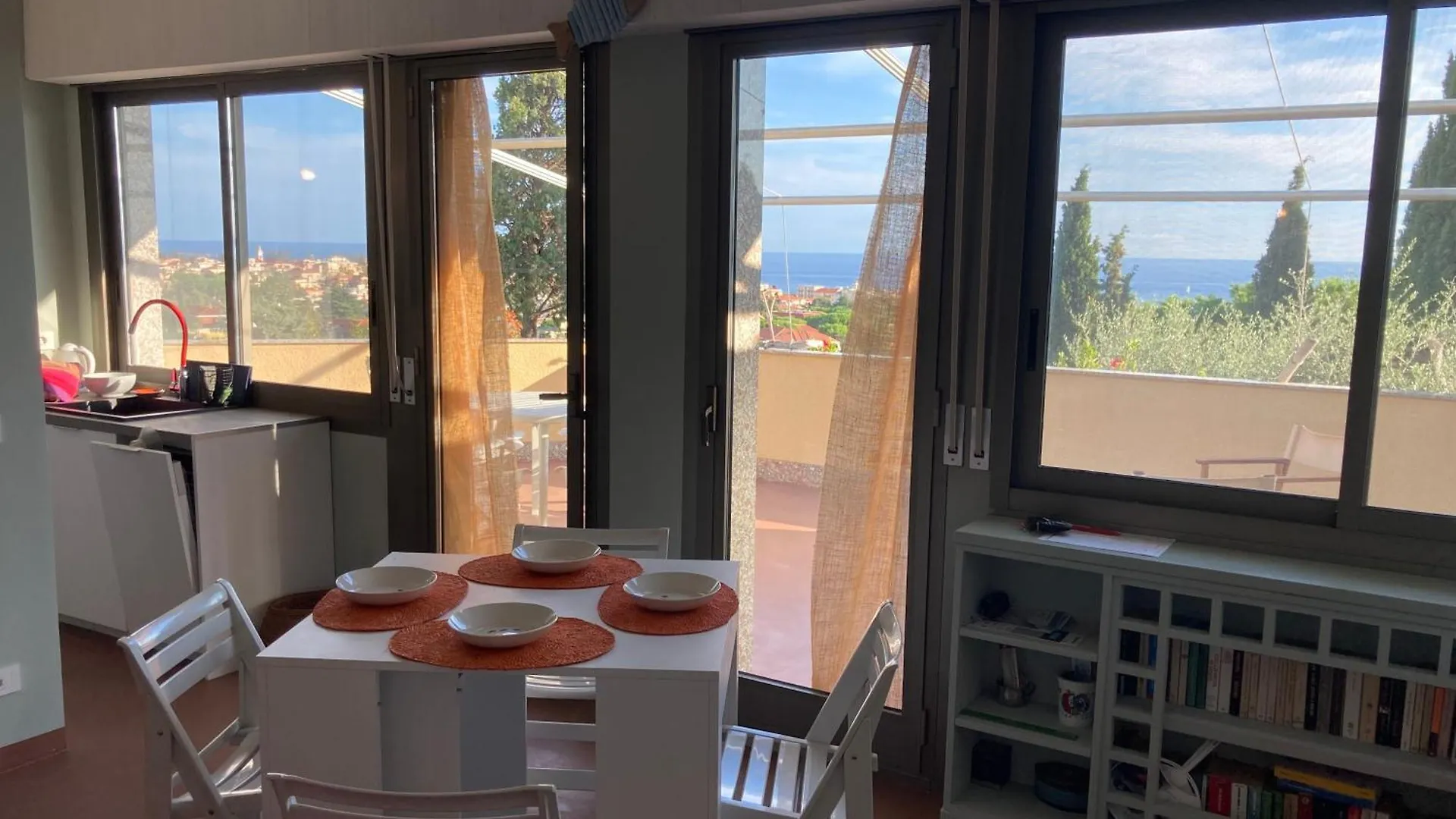 Bellavista By Ligurianlife Apartment Bordighera 0*,